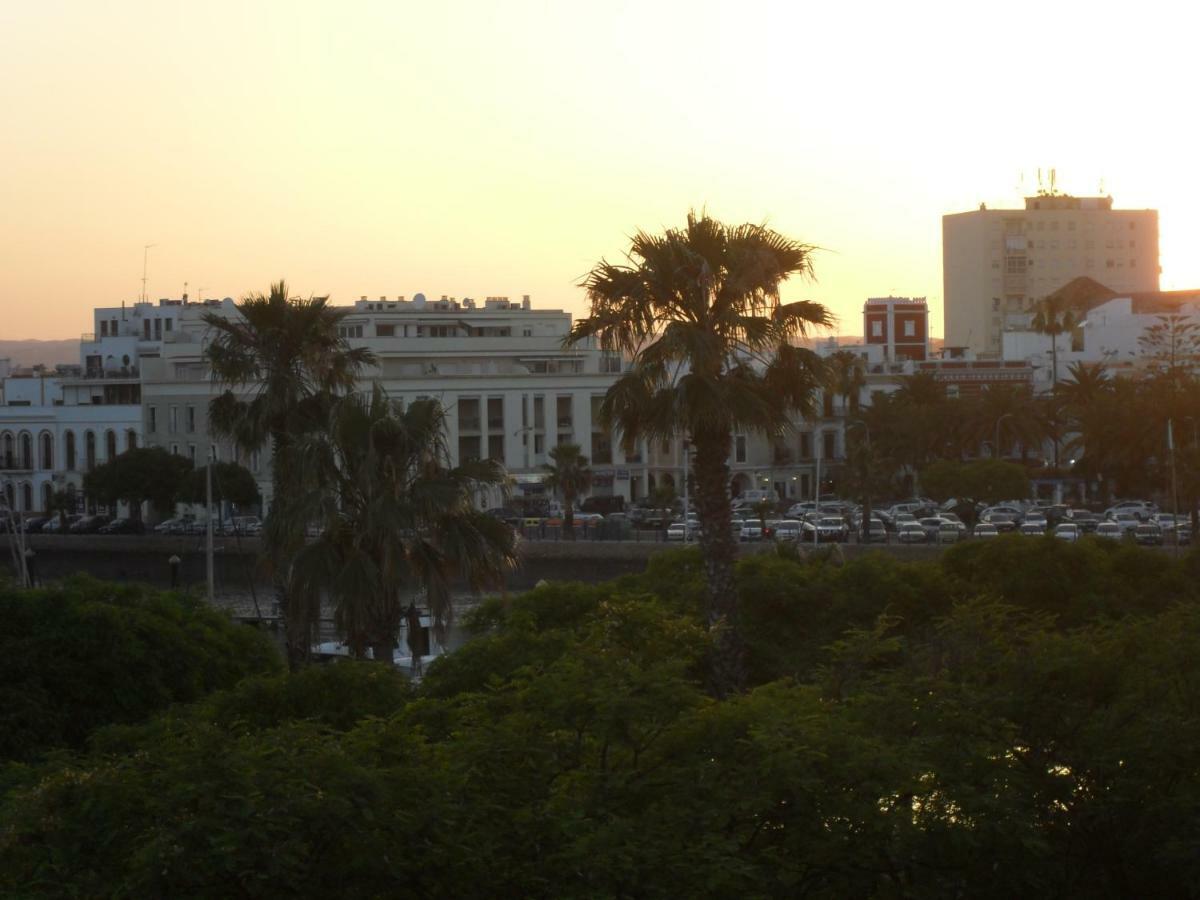 Aloja Puerto Deportivo Lägenhet Ayamonte Exteriör bild